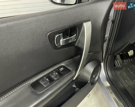 Серый Ниссан Кашкай, объемом двигателя 1.6 л и пробегом 202 тыс. км за 11950 $, фото 54 на Automoto.ua