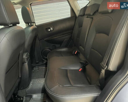 Серый Ниссан Кашкай, объемом двигателя 1.6 л и пробегом 202 тыс. км за 11950 $, фото 44 на Automoto.ua