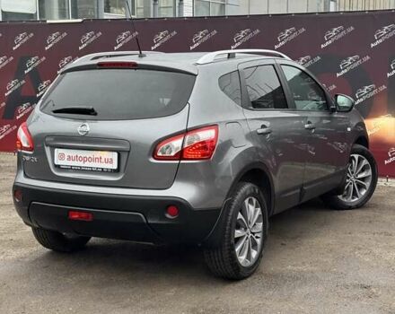 Серый Ниссан Кашкай, объемом двигателя 1.6 л и пробегом 48 тыс. км за 15000 $, фото 6 на Automoto.ua