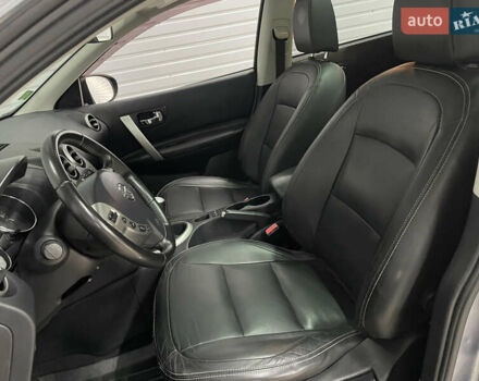 Серый Ниссан Кашкай, объемом двигателя 1.6 л и пробегом 202 тыс. км за 11950 $, фото 59 на Automoto.ua