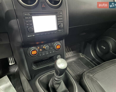 Серый Ниссан Кашкай, объемом двигателя 1.6 л и пробегом 202 тыс. км за 11950 $, фото 49 на Automoto.ua