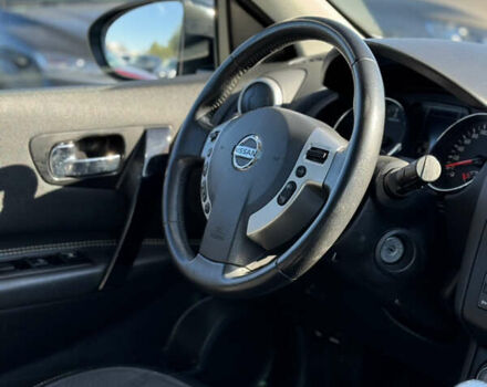 Сірий Ніссан Кашкай, об'ємом двигуна 1.6 л та пробігом 257 тис. км за 11700 $, фото 32 на Automoto.ua