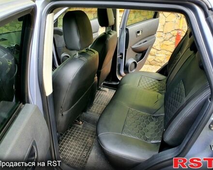 Серый Ниссан Кашкай, объемом двигателя 1.6 л и пробегом 158 тыс. км за 10000 $, фото 1 на Automoto.ua