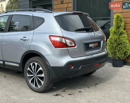 Серый Ниссан Кашкай, объемом двигателя 1.6 л и пробегом 254 тыс. км за 12600 $, фото 15 на Automoto.ua