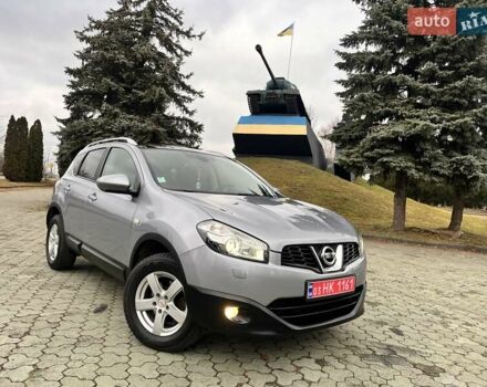 Сірий Ніссан Кашкай, об'ємом двигуна 1.5 л та пробігом 230 тис. км за 10777 $, фото 1 на Automoto.ua