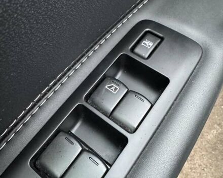 Серый Ниссан Кашкай, объемом двигателя 1.6 л и пробегом 48 тыс. км за 15000 $, фото 23 на Automoto.ua