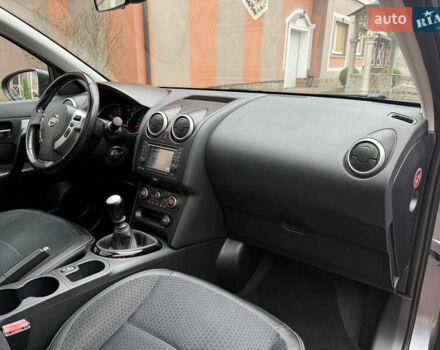 Сірий Ніссан Кашкай, об'ємом двигуна 1.6 л та пробігом 218 тис. км за 11999 $, фото 96 на Automoto.ua