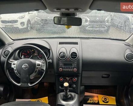 Серый Ниссан Кашкай, объемом двигателя 1.6 л и пробегом 224 тыс. км за 12000 $, фото 14 на Automoto.ua