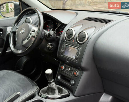 Сірий Ніссан Кашкай, об'ємом двигуна 1.6 л та пробігом 218 тис. км за 11999 $, фото 97 на Automoto.ua