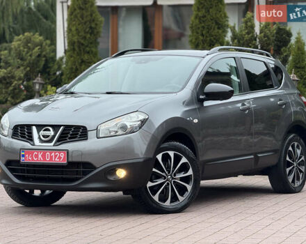 Сірий Ніссан Кашкай, об'ємом двигуна 1.6 л та пробігом 218 тис. км за 11999 $, фото 3 на Automoto.ua