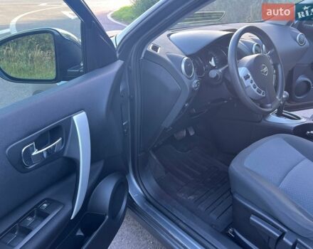 Сірий Ніссан Кашкай, об'ємом двигуна 1.6 л та пробігом 241 тис. км за 7800 $, фото 6 на Automoto.ua