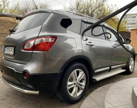 Сірий Ніссан Кашкай, об'ємом двигуна 2 л та пробігом 167 тис. км за 12400 $, фото 4 на Automoto.ua