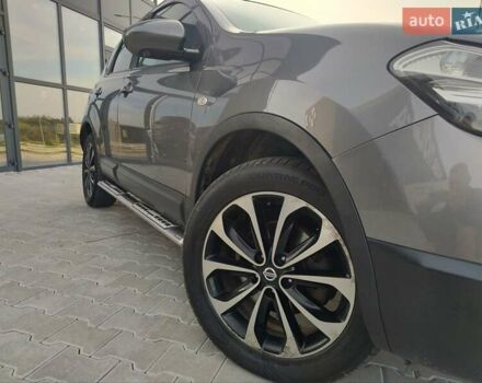 Сірий Ніссан Кашкай, об'ємом двигуна 1.6 л та пробігом 206 тис. км за 11300 $, фото 6 на Automoto.ua