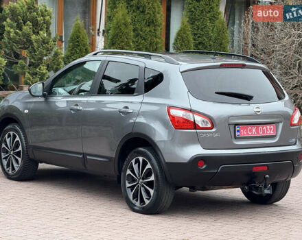 Сірий Ніссан Кашкай, об'ємом двигуна 1.6 л та пробігом 218 тис. км за 11999 $, фото 5 на Automoto.ua