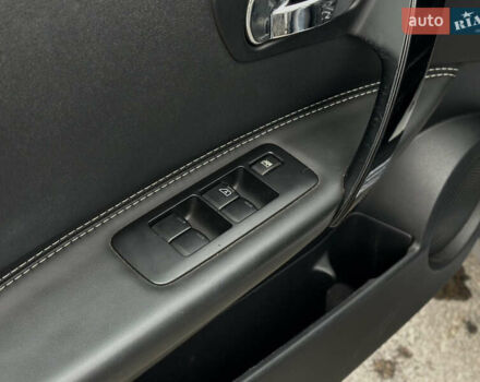 Серый Ниссан Кашкай, объемом двигателя 1.6 л и пробегом 254 тыс. км за 12600 $, фото 28 на Automoto.ua