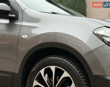 Сірий Ніссан Кашкай, об'ємом двигуна 1.6 л та пробігом 218 тис. км за 11999 $, фото 40 на Automoto.ua