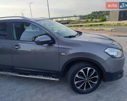 Сірий Ніссан Кашкай, об'ємом двигуна 1.6 л та пробігом 206 тис. км за 11300 $, фото 10 на Automoto.ua