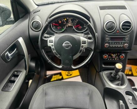 Серый Ниссан Кашкай, объемом двигателя 1.6 л и пробегом 224 тыс. км за 11900 $, фото 11 на Automoto.ua