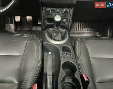 Серый Ниссан Кашкай, объемом двигателя 1.6 л и пробегом 202 тыс. км за 11950 $, фото 73 на Automoto.ua