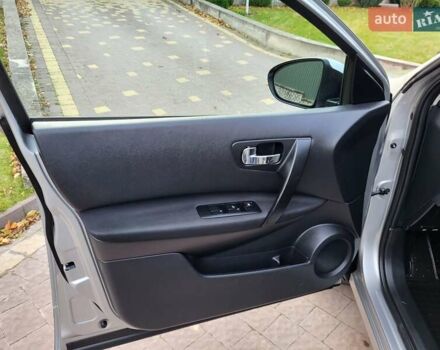 Серый Ниссан Кашкай, объемом двигателя 1.6 л и пробегом 227 тыс. км за 10850 $, фото 18 на Automoto.ua