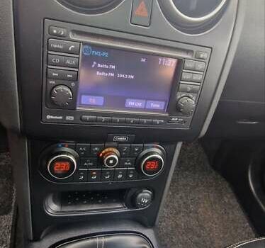 Сірий Ніссан Кашкай, об'ємом двигуна 0 л та пробігом 255 тис. км за 11700 $, фото 7 на Automoto.ua