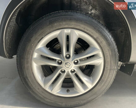 Серый Ниссан Кашкай, объемом двигателя 1.6 л и пробегом 202 тыс. км за 11950 $, фото 19 на Automoto.ua