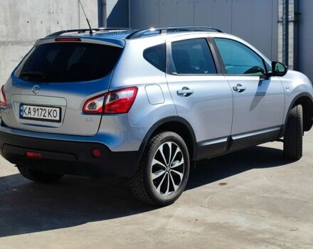 Серый Ниссан Кашкай, объемом двигателя 1.5 л и пробегом 169 тыс. км за 11000 $, фото 3 на Automoto.ua