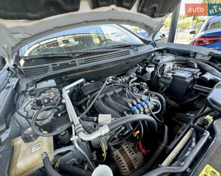 Сірий Ніссан Кашкай, об'ємом двигуна 1.6 л та пробігом 200 тис. км за 9999 $, фото 32 на Automoto.ua