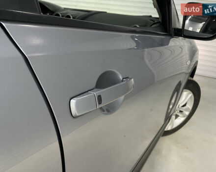 Серый Ниссан Кашкай, объемом двигателя 1.6 л и пробегом 202 тыс. км за 11950 $, фото 76 на Automoto.ua