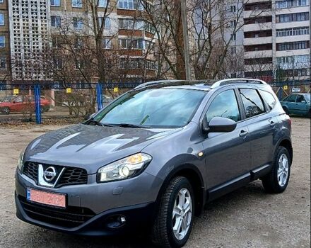 Сірий Ніссан Кашкай, об'ємом двигуна 1.6 л та пробігом 237 тис. км за 12800 $, фото 2 на Automoto.ua