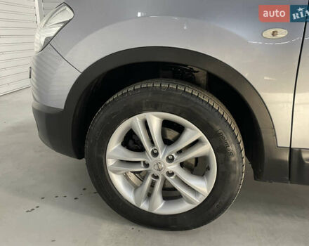 Серый Ниссан Кашкай, объемом двигателя 1.6 л и пробегом 202 тыс. км за 11950 $, фото 34 на Automoto.ua