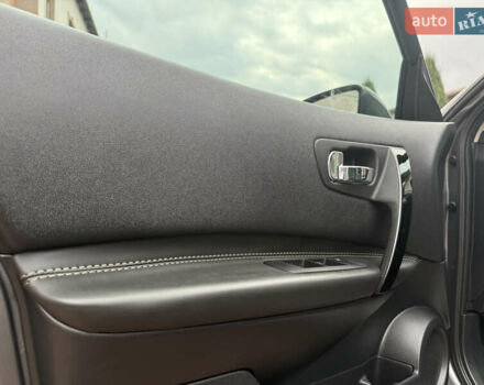 Сірий Ніссан Кашкай, об'ємом двигуна 1.6 л та пробігом 218 тис. км за 11999 $, фото 80 на Automoto.ua