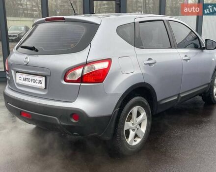 Серый Ниссан Кашкай, объемом двигателя 2 л и пробегом 171 тыс. км за 12290 $, фото 5 на Automoto.ua