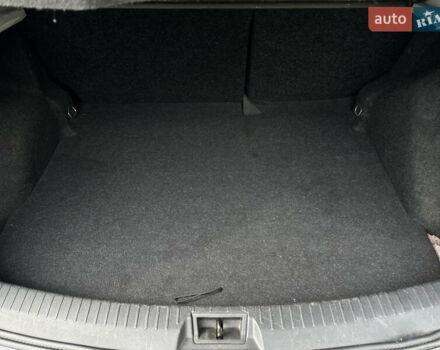 Серый Ниссан Кашкай, объемом двигателя 1.6 л и пробегом 254 тыс. км за 12600 $, фото 20 на Automoto.ua