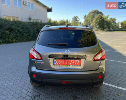 Серый Ниссан Кашкай, объемом двигателя 1.6 л и пробегом 105 тыс. км за 11555 $, фото 9 на Automoto.ua