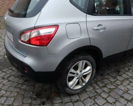 Серый Ниссан Кашкай, объемом двигателя 1.6 л и пробегом 261 тыс. км за 9500 $, фото 10 на Automoto.ua