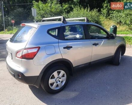 Сірий Ніссан Кашкай, об'ємом двигуна 1.6 л та пробігом 171 тис. км за 10500 $, фото 1 на Automoto.ua