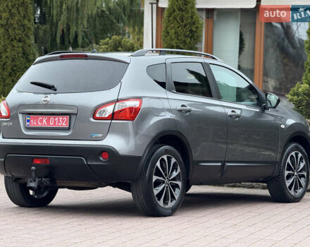 Сірий Ніссан Кашкай, об'ємом двигуна 1.6 л та пробігом 218 тис. км за 11999 $, фото 10 на Automoto.ua