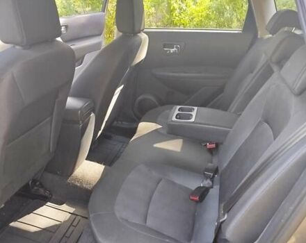 Серый Ниссан Кашкай, объемом двигателя 1.6 л и пробегом 56 тыс. км за 14900 $, фото 5 на Automoto.ua