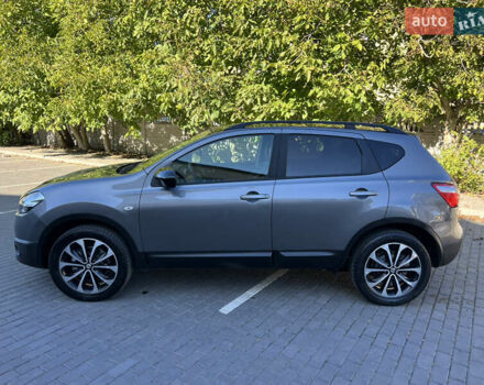 Серый Ниссан Кашкай, объемом двигателя 1.6 л и пробегом 105 тыс. км за 11555 $, фото 11 на Automoto.ua