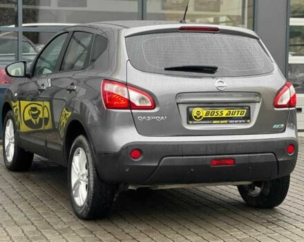 Серый Ниссан Кашкай, объемом двигателя 1.6 л и пробегом 224 тыс. км за 11900 $, фото 4 на Automoto.ua