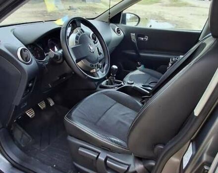 Сірий Ніссан Кашкай, об'ємом двигуна 2 л та пробігом 143 тис. км за 13500 $, фото 2 на Automoto.ua