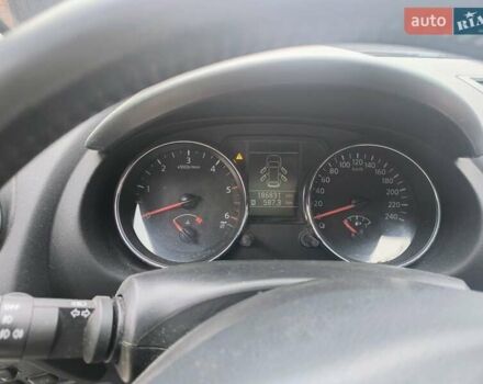 Сірий Ніссан Кашкай, об'ємом двигуна 1.6 л та пробігом 188 тис. км за 11500 $, фото 7 на Automoto.ua