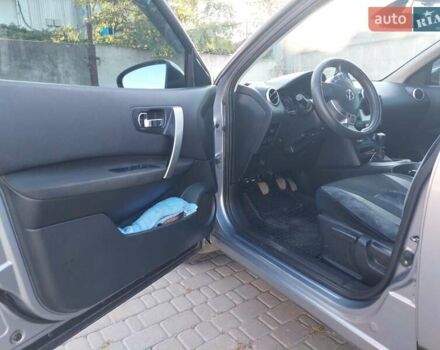 Серый Ниссан Кашкай, объемом двигателя 2 л и пробегом 237 тыс. км за 11800 $, фото 19 на Automoto.ua