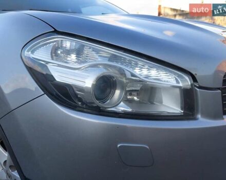 Серый Ниссан Кашкай, объемом двигателя 2 л и пробегом 237 тыс. км за 11800 $, фото 3 на Automoto.ua