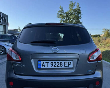 Серый Ниссан Кашкай, объемом двигателя 1.6 л и пробегом 224 тыс. км за 10900 $, фото 6 на Automoto.ua