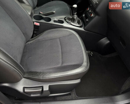 Сірий Ніссан Кашкай, об'ємом двигуна 1.6 л та пробігом 218 тис. км за 11999 $, фото 94 на Automoto.ua