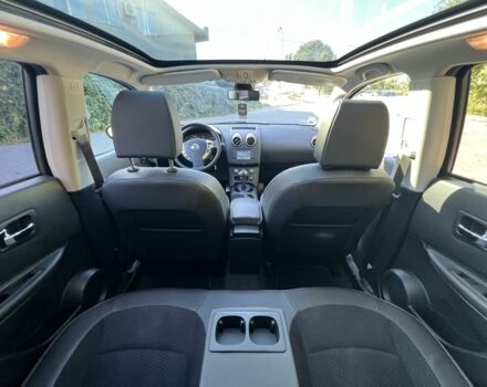 Серый Ниссан Кашкай, объемом двигателя 1.6 л и пробегом 105 тыс. км за 11555 $, фото 18 на Automoto.ua