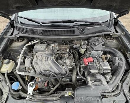 Серый Ниссан Кашкай, объемом двигателя 1.6 л и пробегом 48 тыс. км за 15000 $, фото 29 на Automoto.ua