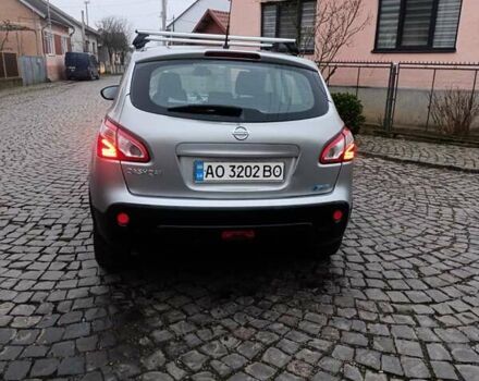 Серый Ниссан Кашкай, объемом двигателя 1.6 л и пробегом 261 тыс. км за 9500 $, фото 6 на Automoto.ua